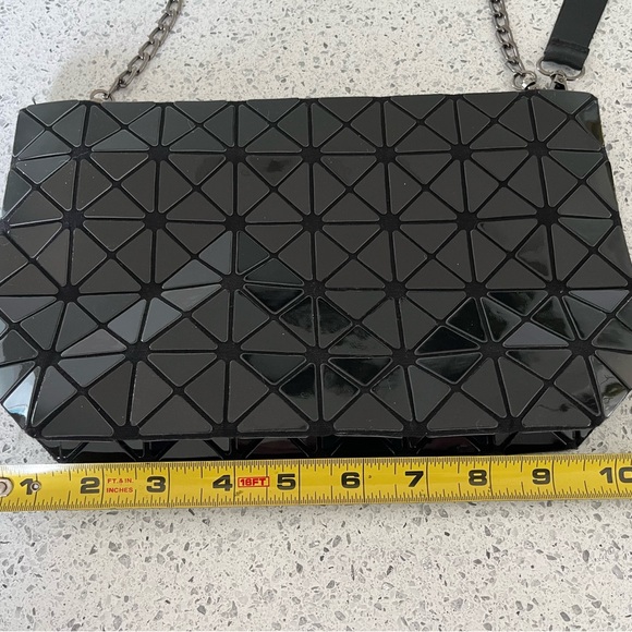 BAOBAO Issey Miyake black patent and gunmetal purse, removable strap.like new! - Picture 2 of 8